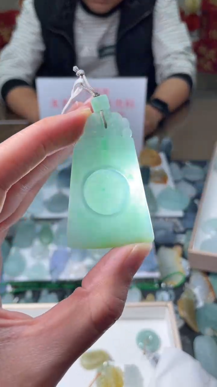 【闪购商品】定制翡翠未镶嵌|毛货其它+0