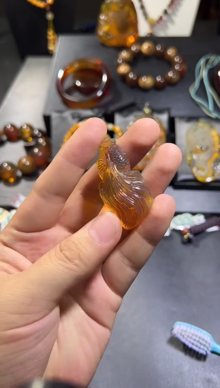 【闪购商品】琥珀颈饰未镶嵌33