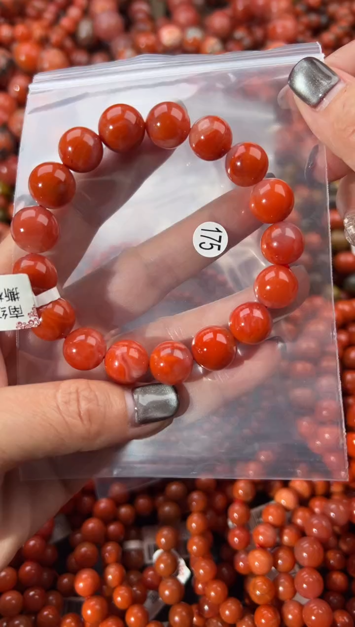 未镶嵌手串南红玛瑙1