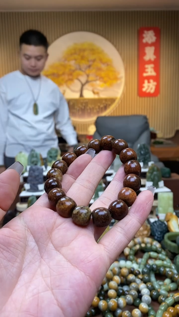 【闪购商品】岫岩河磨玉（透闪石质玉）手串未镶嵌多样性随机发一13