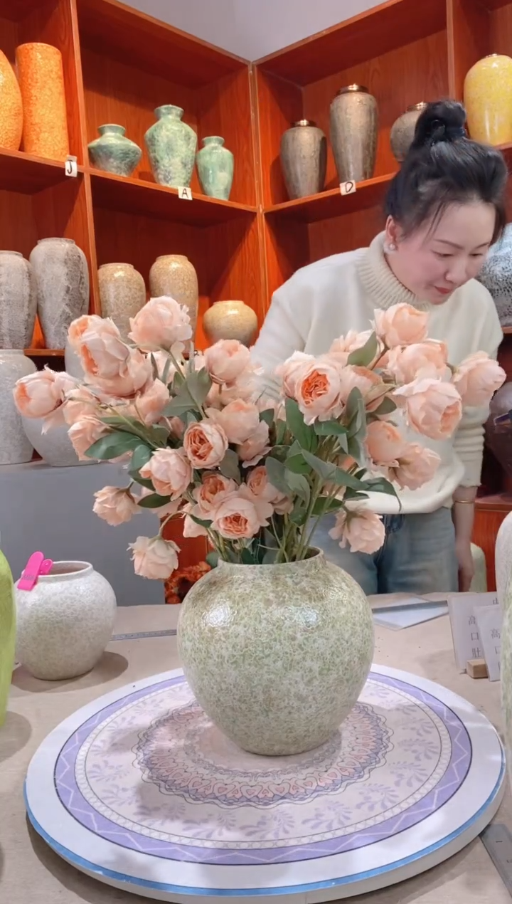 【闪购商品】瓶 陶瓷花瓶 无花 春意盎然 小号