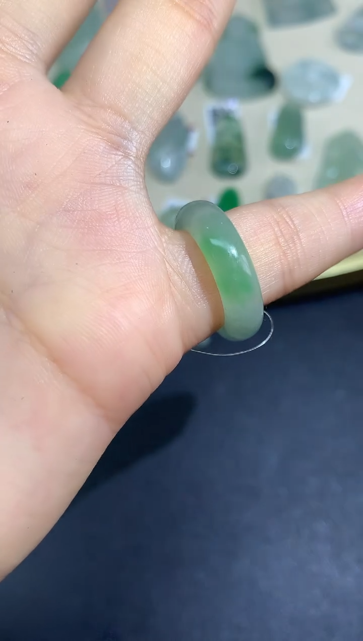 未镶嵌定制翡翠a137a136毛货翡翠|11圈口|980