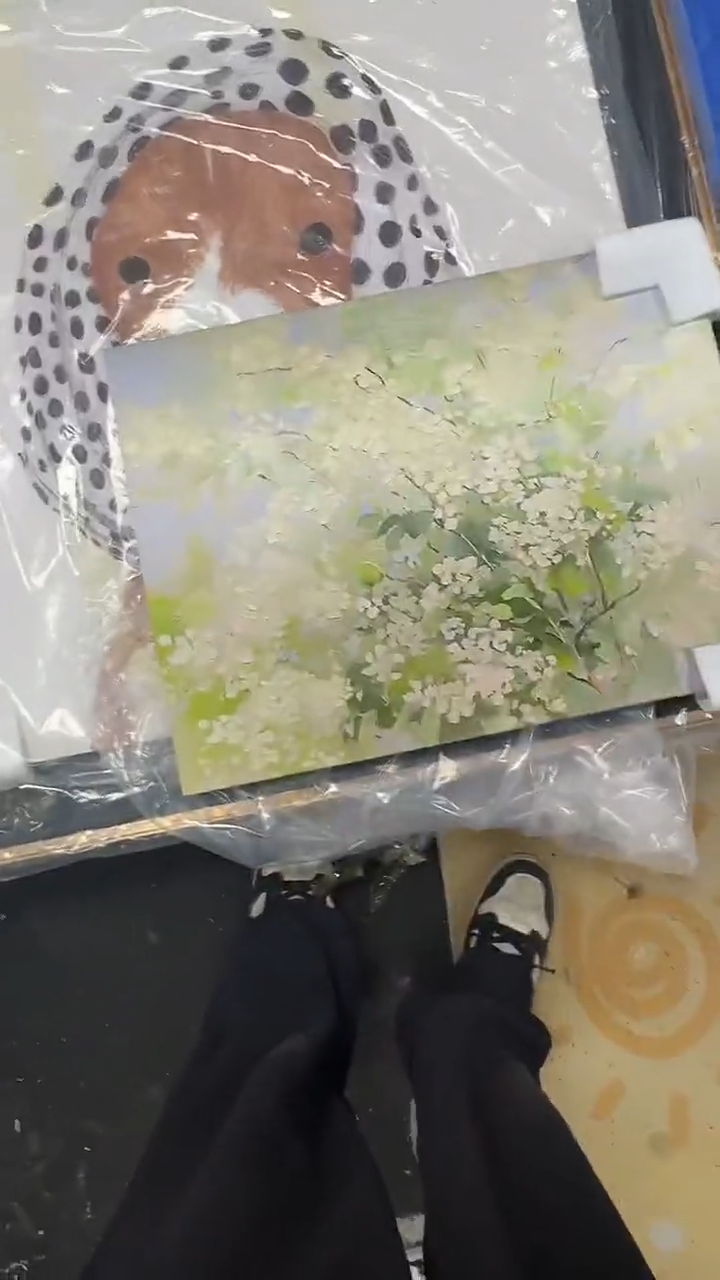  仓库清仓画       默认瑕疵