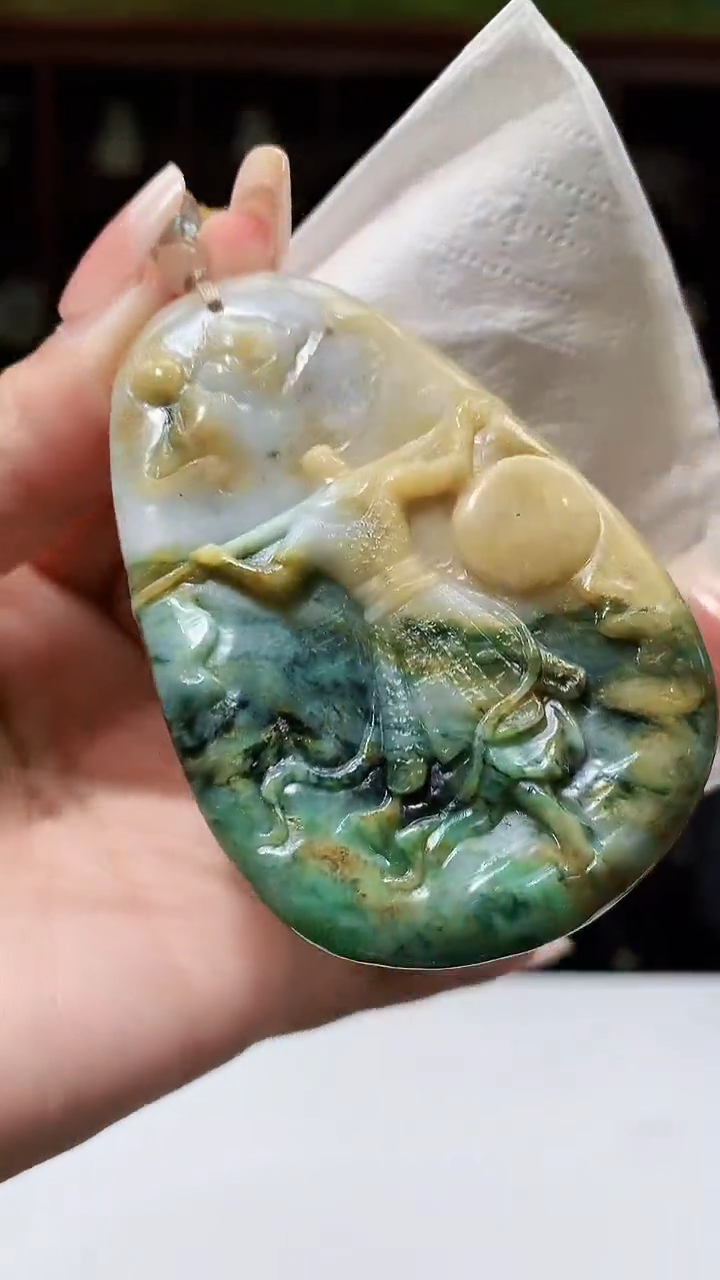 【闪购商品】定制翡翠未镶嵌1049xx-毛货挂件36