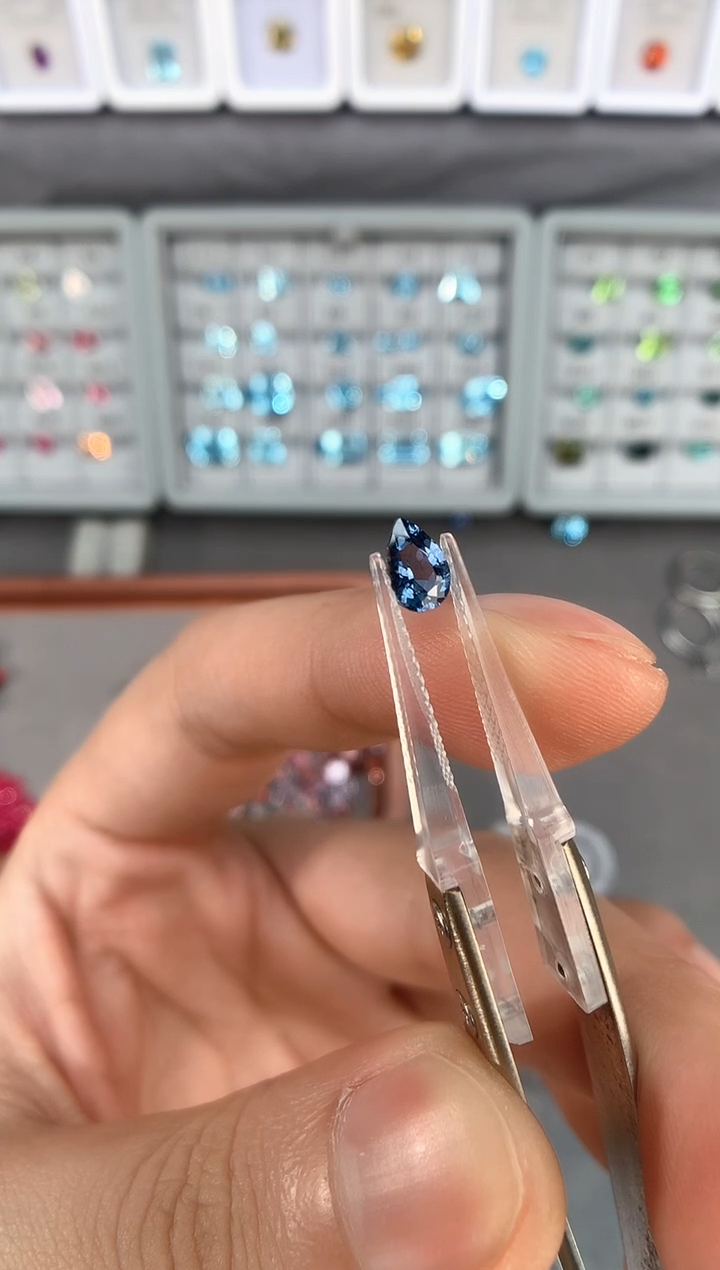 【闪购商品】定制尖晶石裸石未镶嵌0.7ct