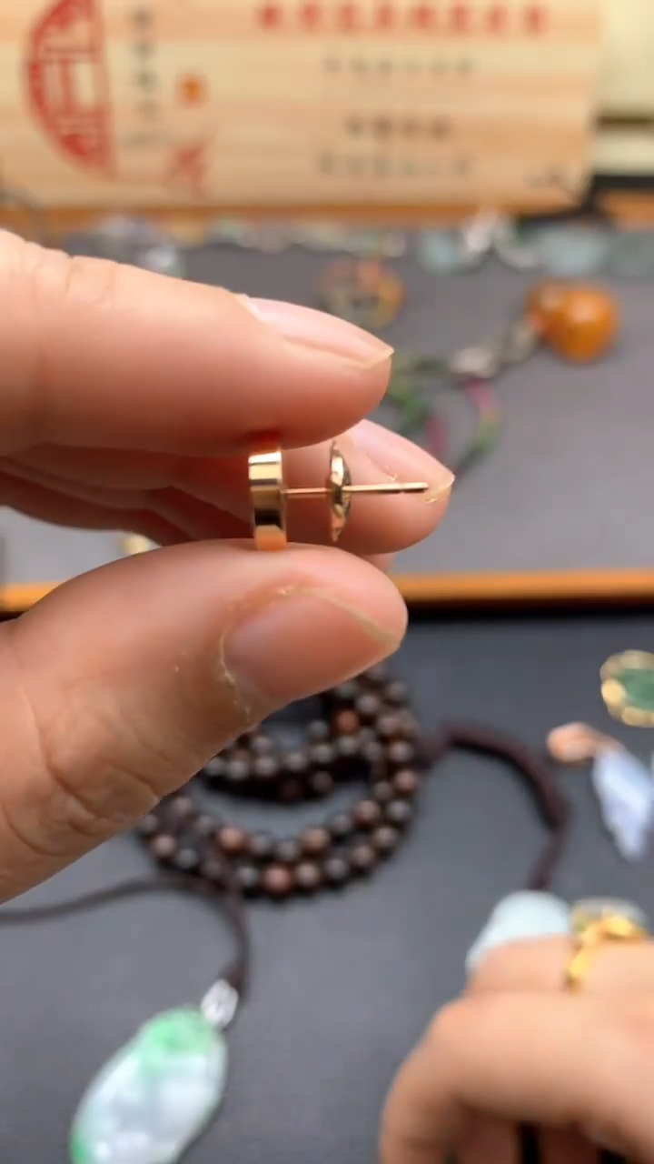 【闪购商品】18K金耳饰单个/////////