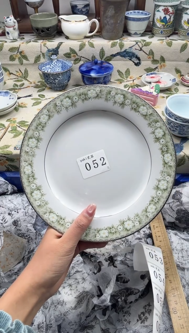 瓷片微*       052