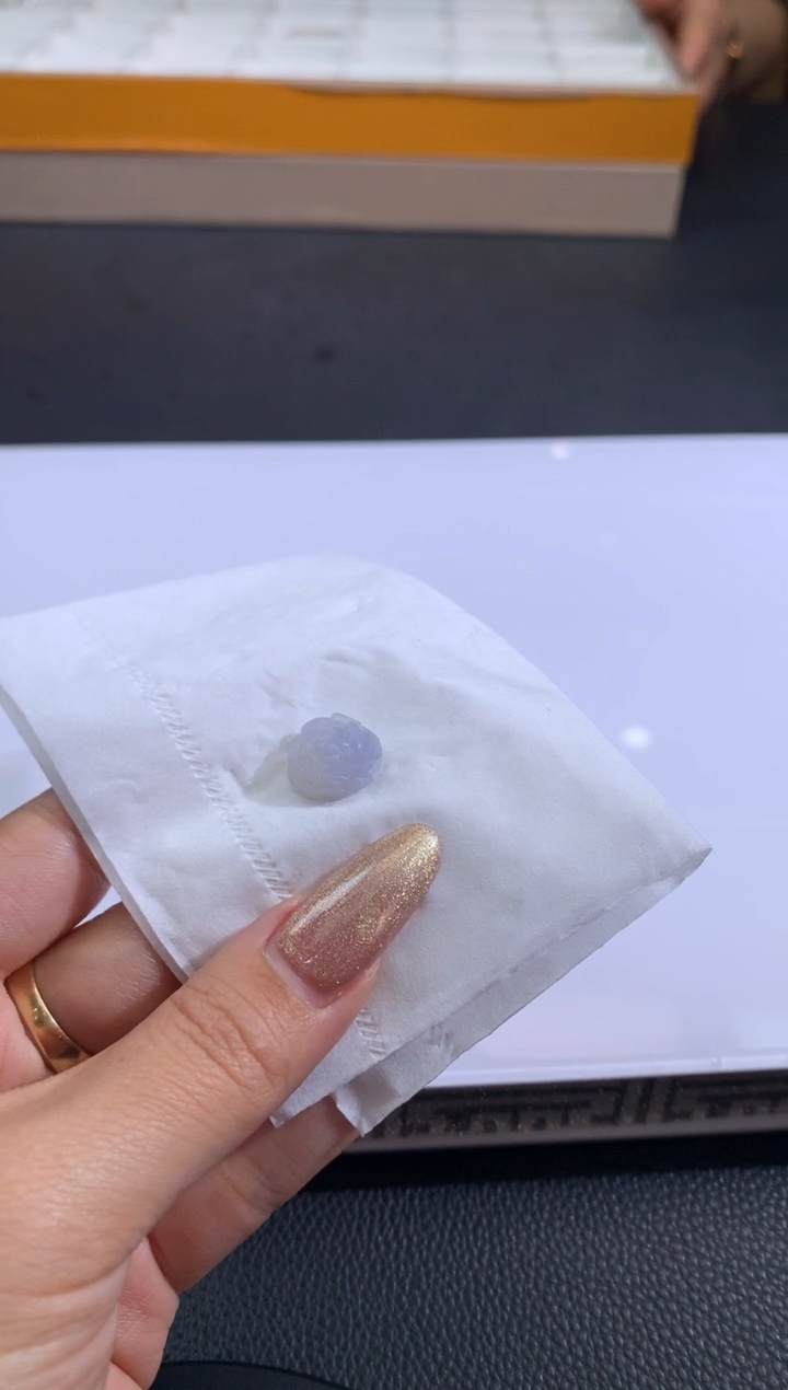 【闪购商品】定制翡翠未镶嵌翡翠