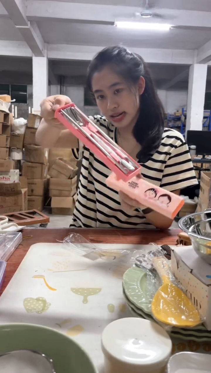 秒杀清仓微瑕产品，可能当过样品拍照