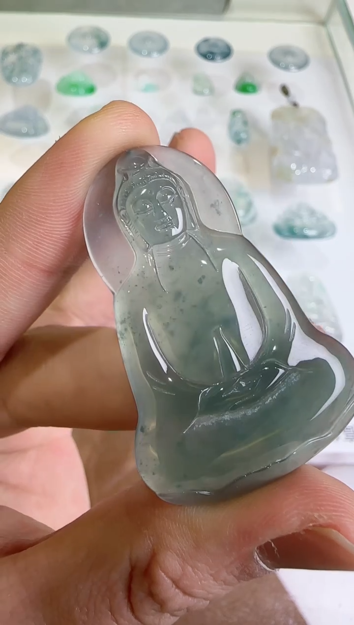 【闪购商品】翡翠吊坠(不含链)未镶嵌··多样性发货