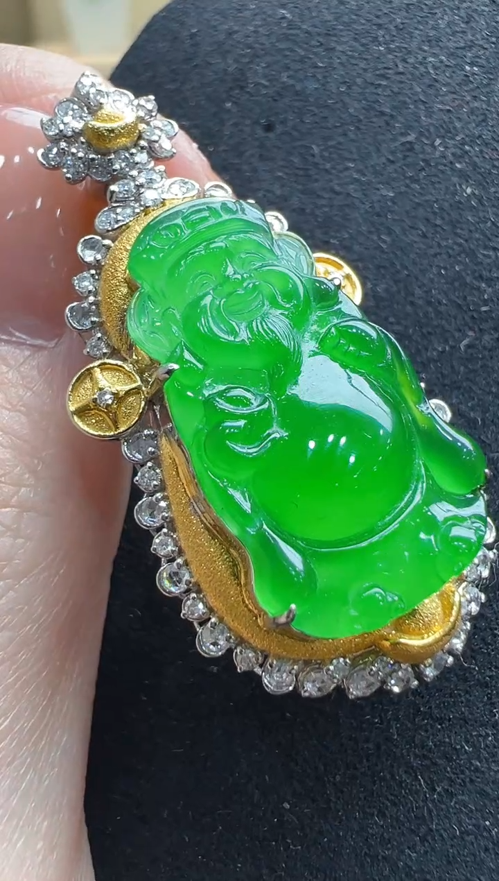 【闪购商品】翡翠吊坠(不含链)18K金镶嵌多样性发货拍一发一