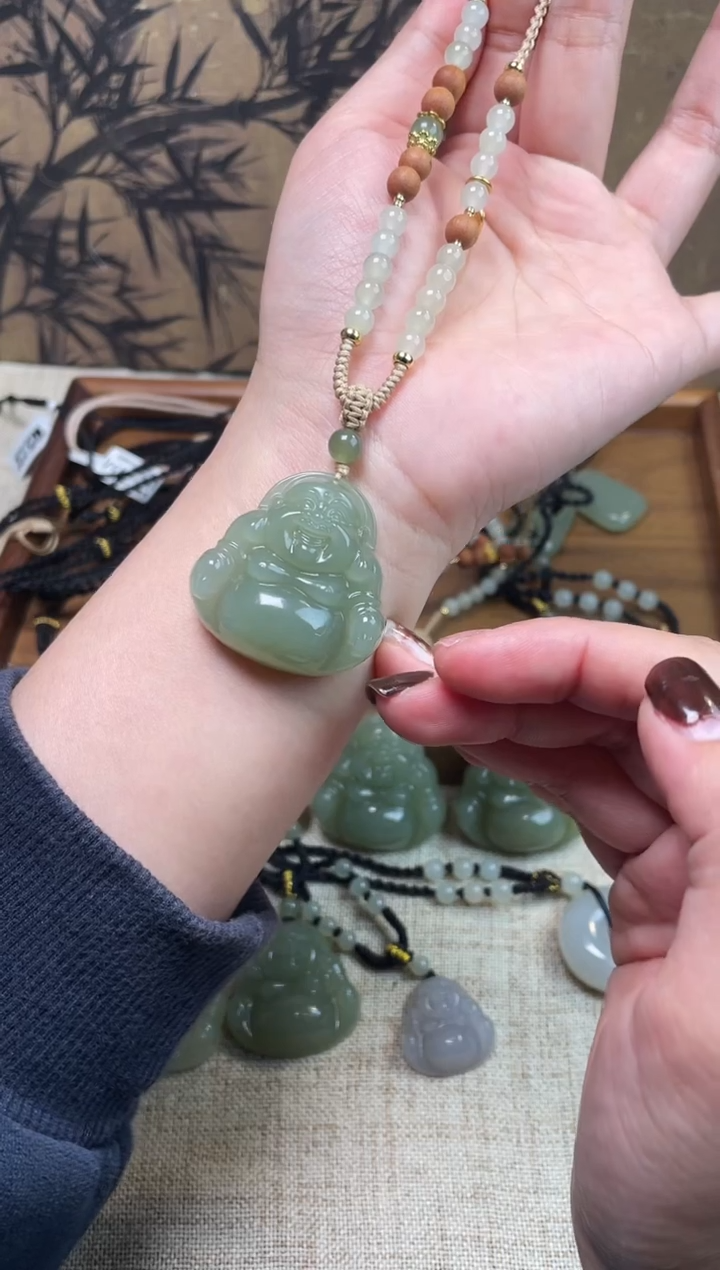 【闪购商品】和田玉颈饰未镶嵌35佛