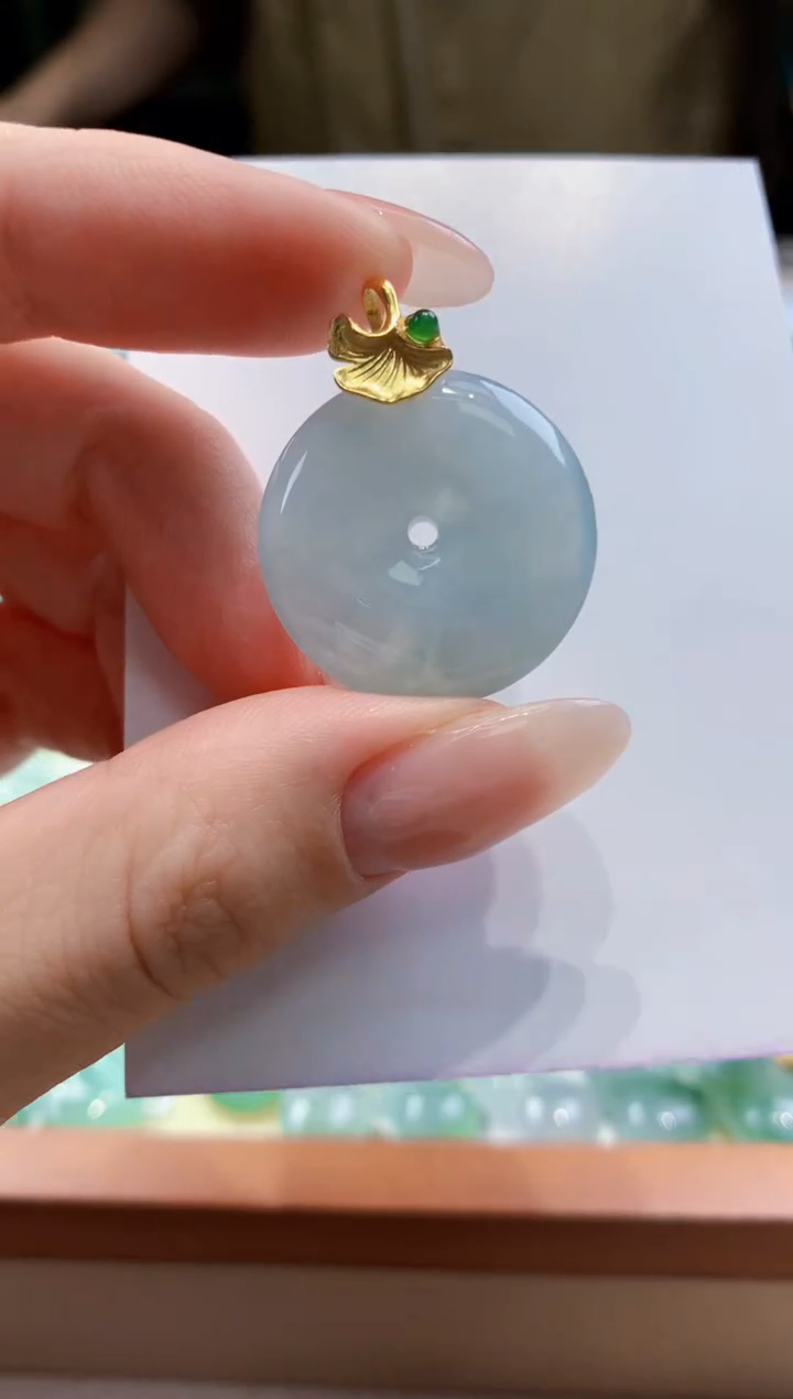 翡翠未镶嵌颈饰天然A货翡翠挂件