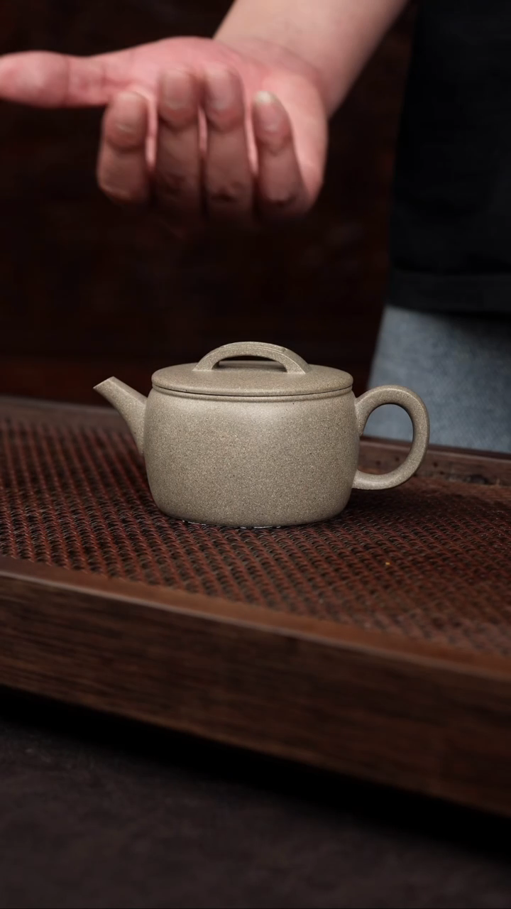 【闪购商品】紫砂茶壶青段折嘴汉瓦