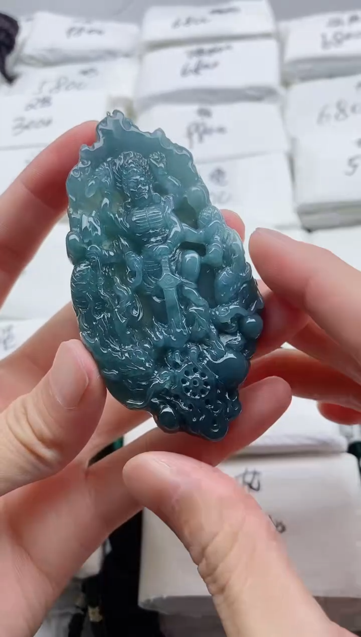 颈饰未镶嵌翡翠8