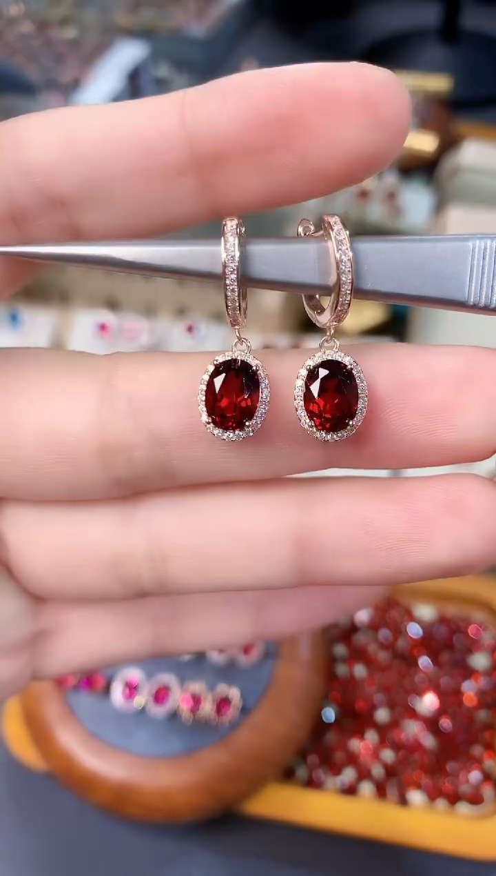 【闪购商品】石榴石耳扣银S925镶嵌天然