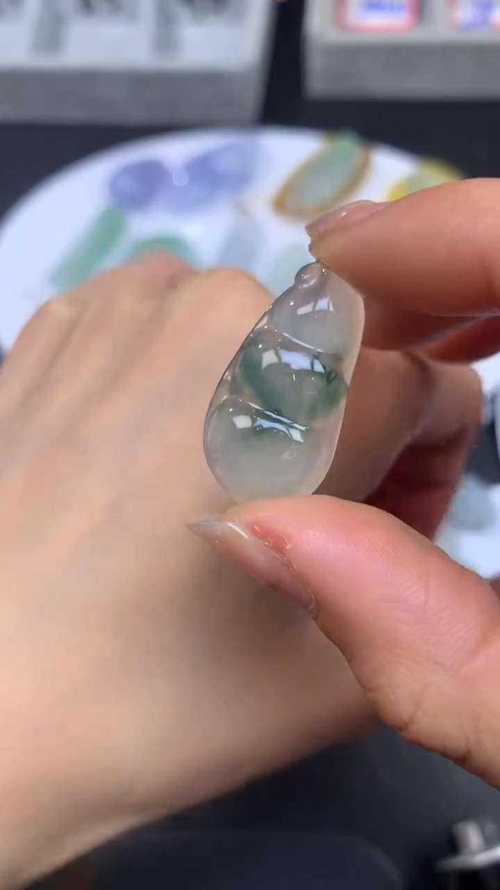 【闪购商品】定制翡翠未镶嵌翡翠