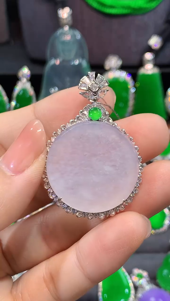 吊坠(不含链)18K金镶嵌翡翠吊坠