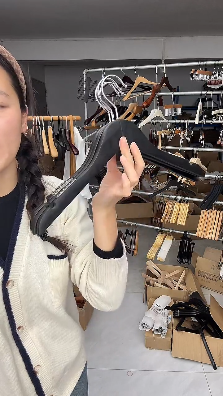 黑色防滑条10支装不退换低单价尾货