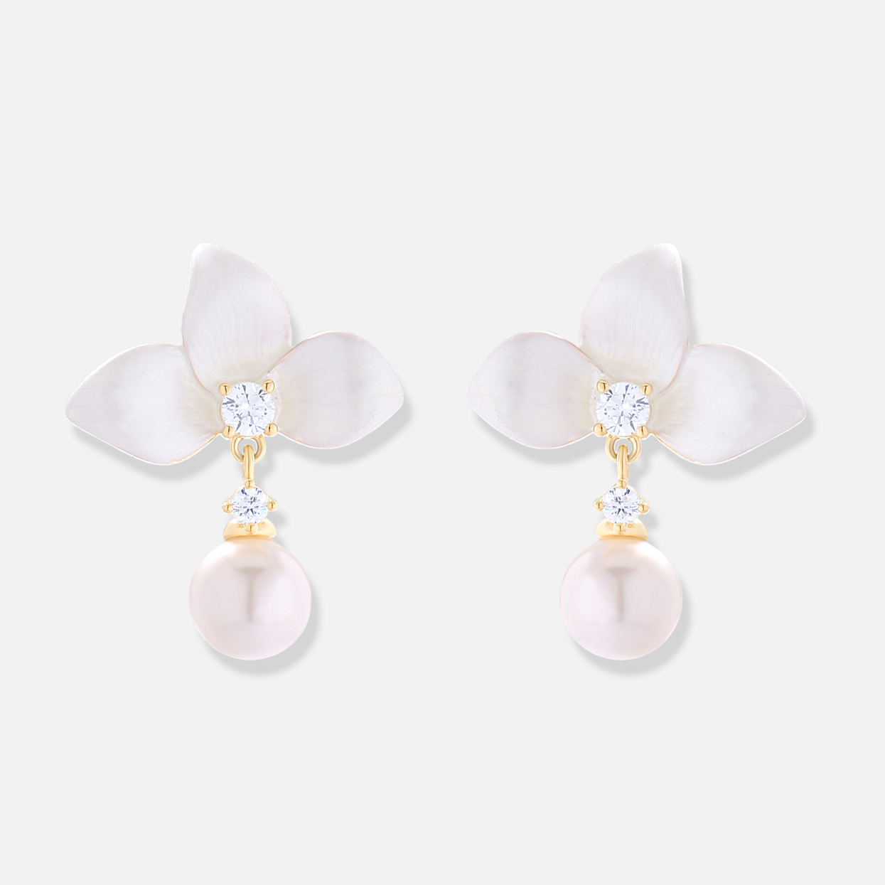 黄铜锆石耳饰 三瓣花耳钉925純銀简约小众耳饰轻奢高级感夏天女