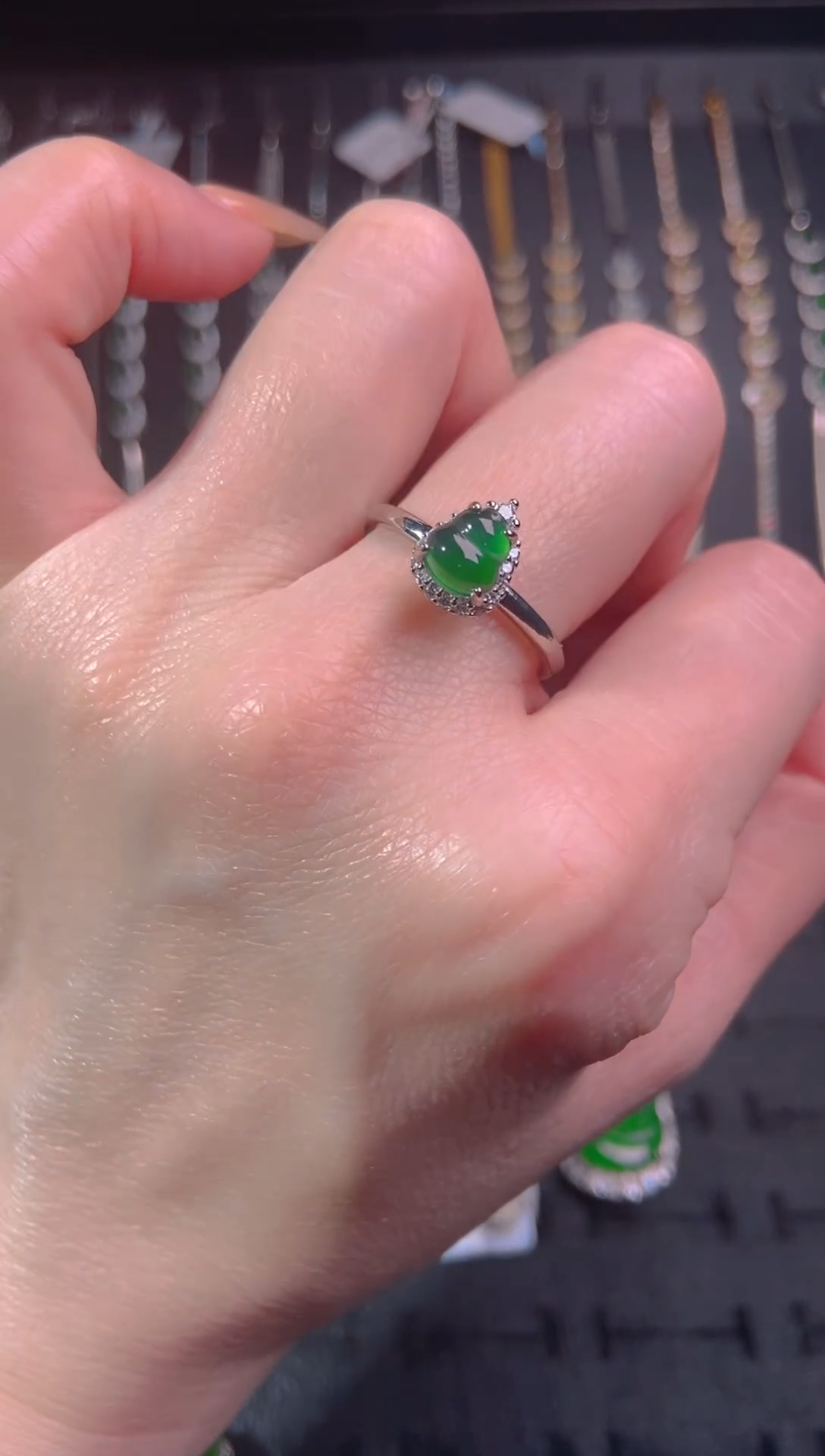 【闪购商品】翡翠戒指未镶嵌天然翡翠A货18