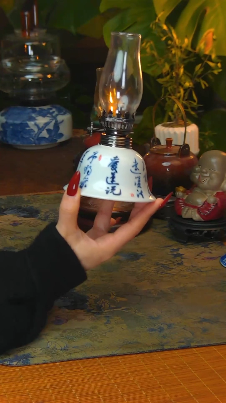 【闪购商品】景德镇陶瓷灯摆件