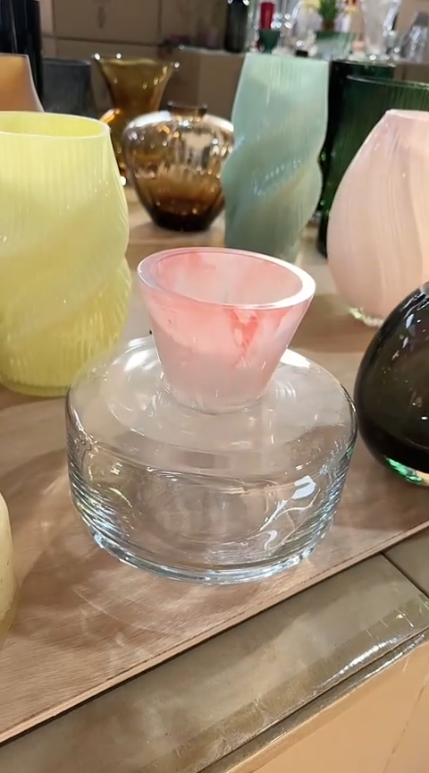 【闪购商品】玻璃粉边透明扁瓶