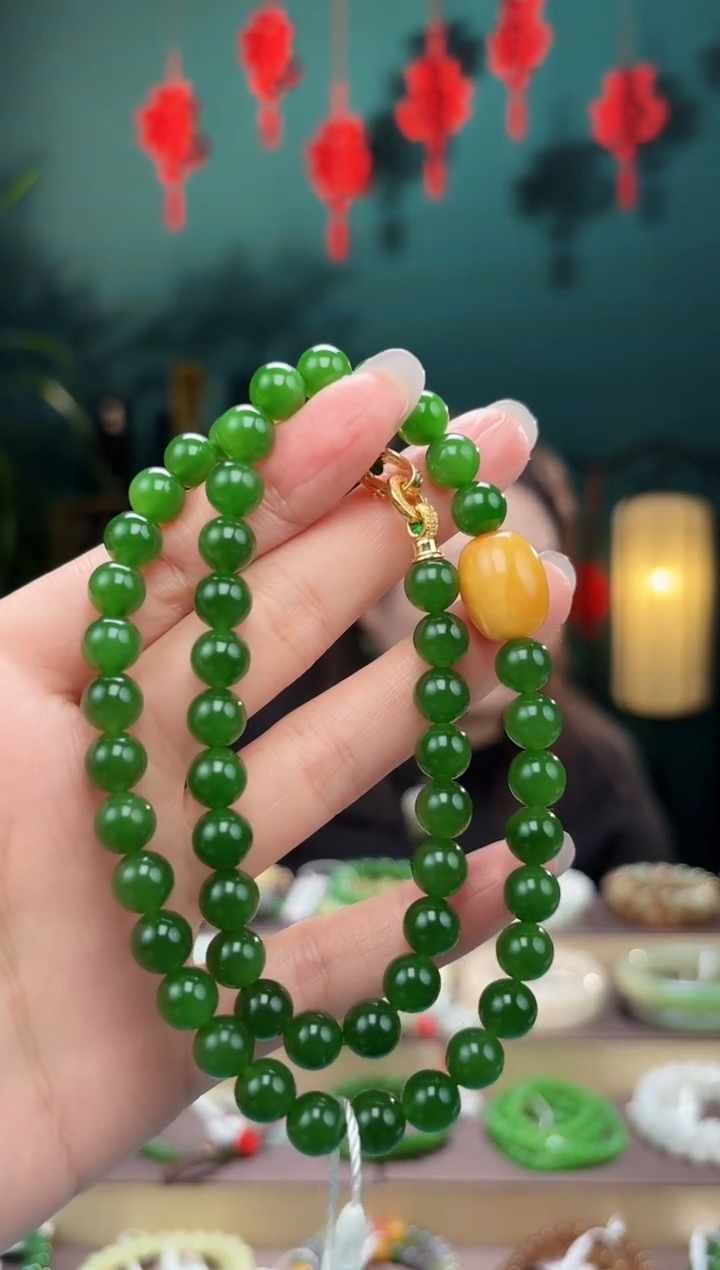 【闪购商品】和田玉项链未镶嵌卡8项链