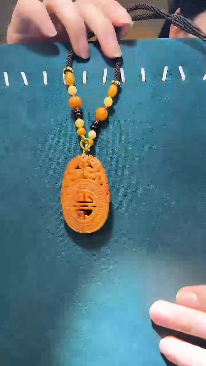 【闪购商品】琥珀裸石未镶嵌A0526天然蜜蜡有瑕