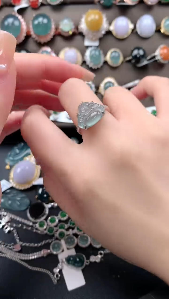 【闪购商品】翡翠戒指银S925镶嵌52141