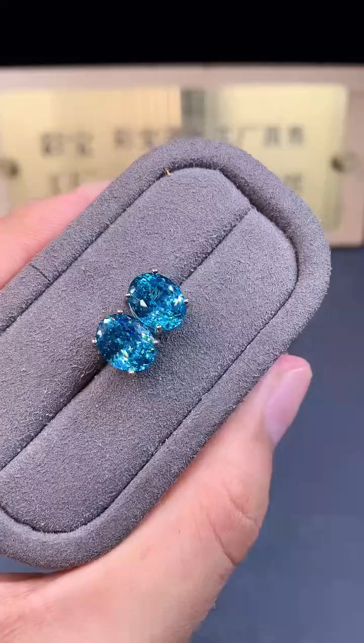 银S925镶嵌耳饰碧玺2222