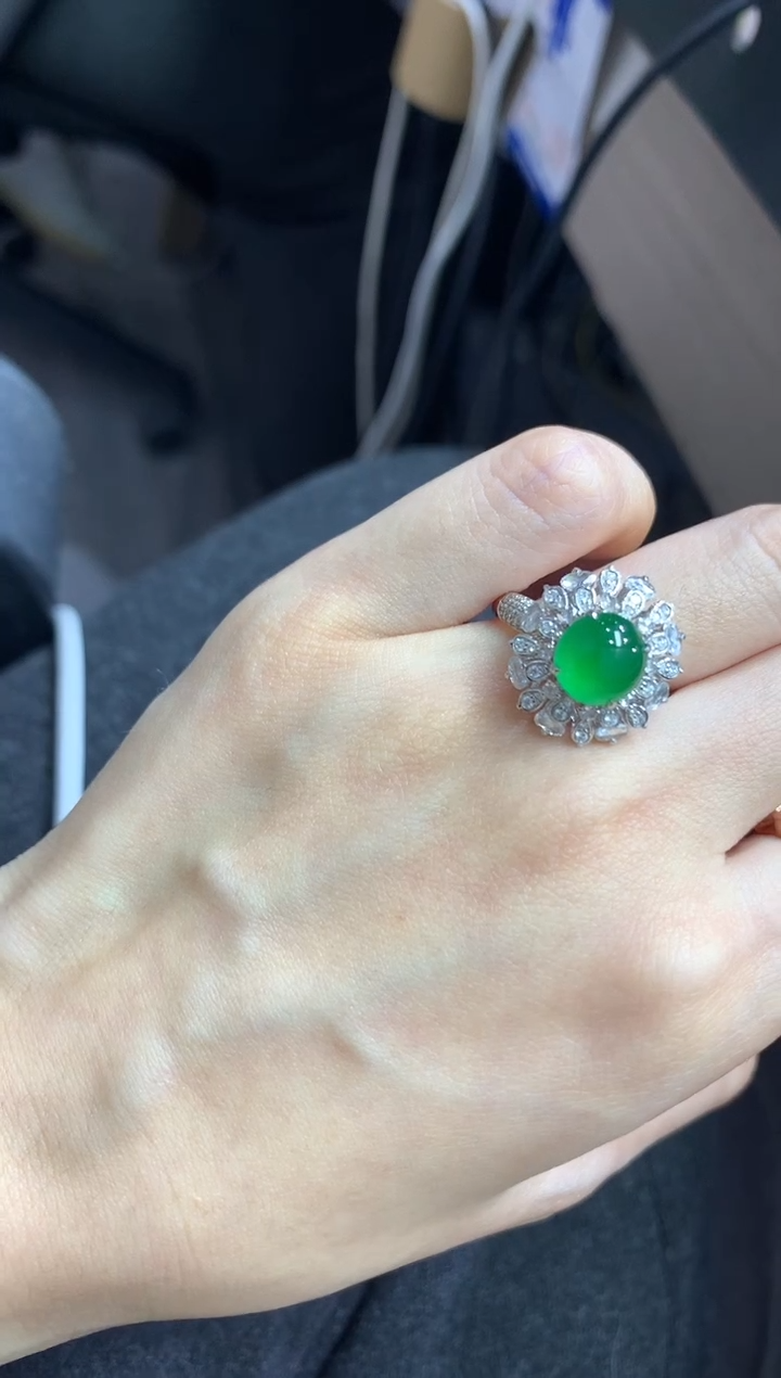 18K金镶嵌戒指翡翠21买断