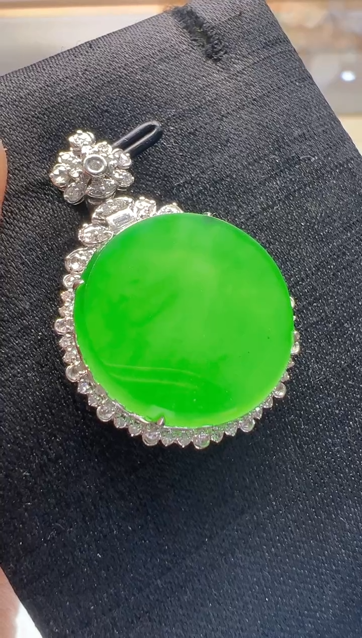 【闪购商品】翡翠18K金镶嵌吊坠(不含链)多样性团购发一件