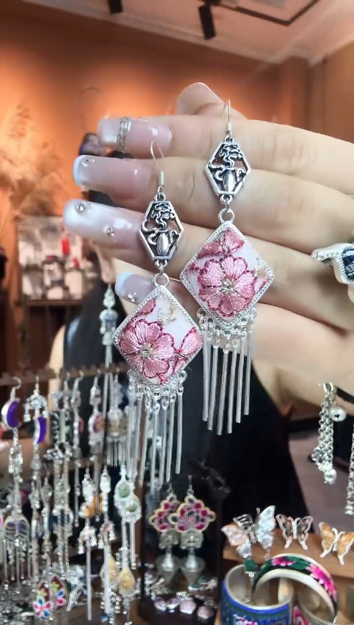 刺绣纯手工民族风耳环