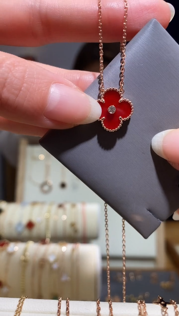 【闪购商品】钻石项链18K金镶嵌项链