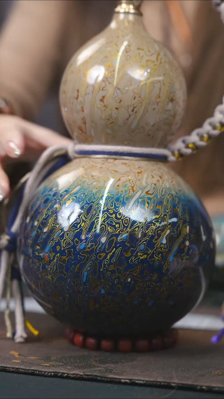 【闪购商品】WP232漆艺酒葫芦不包手串及旋转底座