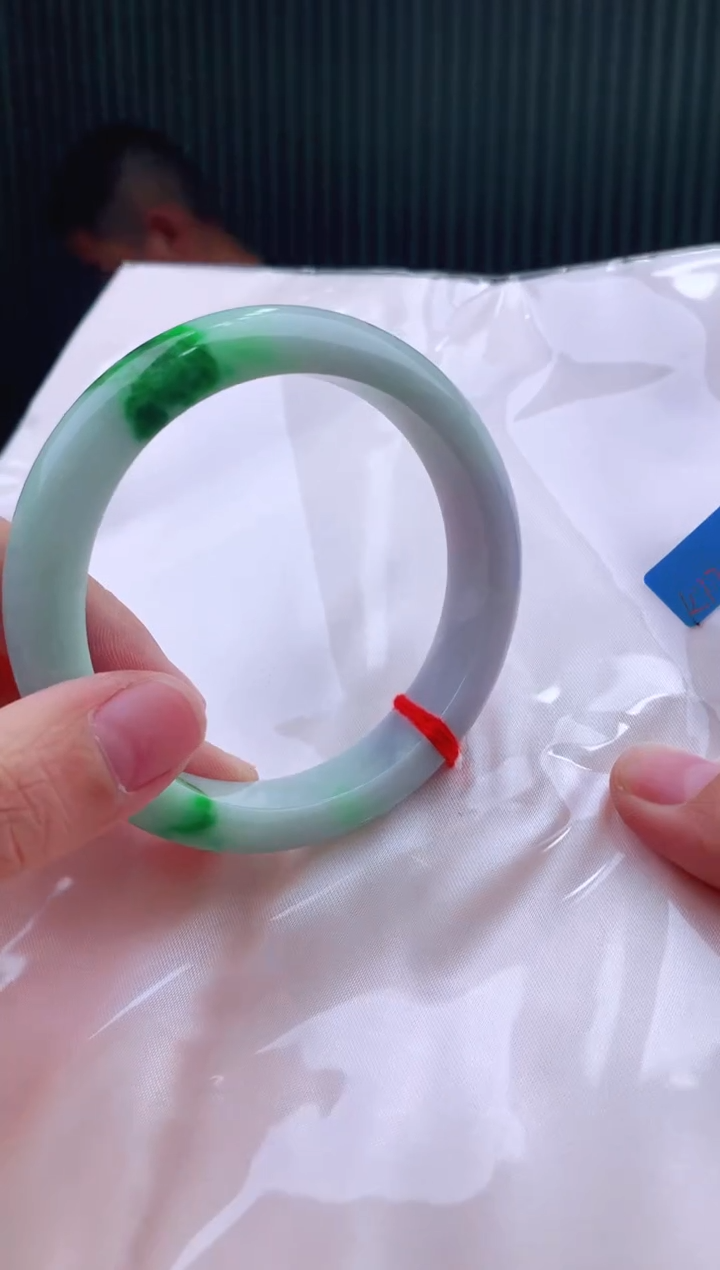 未镶嵌手镯翡翠58