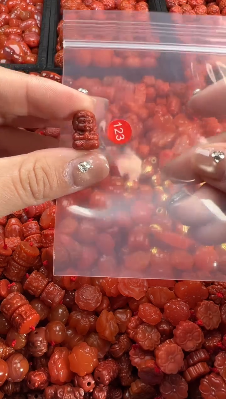 【闪购商品】南红玛瑙未镶嵌吊坠(不含链)2