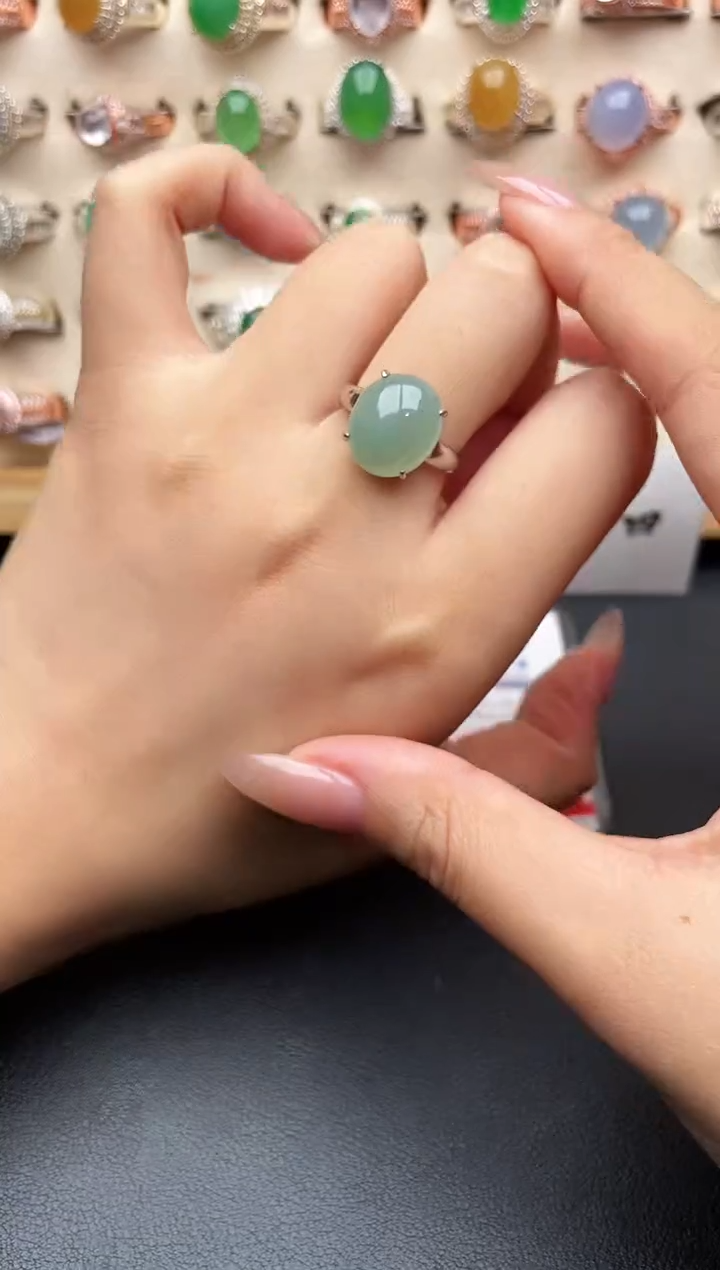 银S925镶嵌戒指翡翠一物一证一礼盒