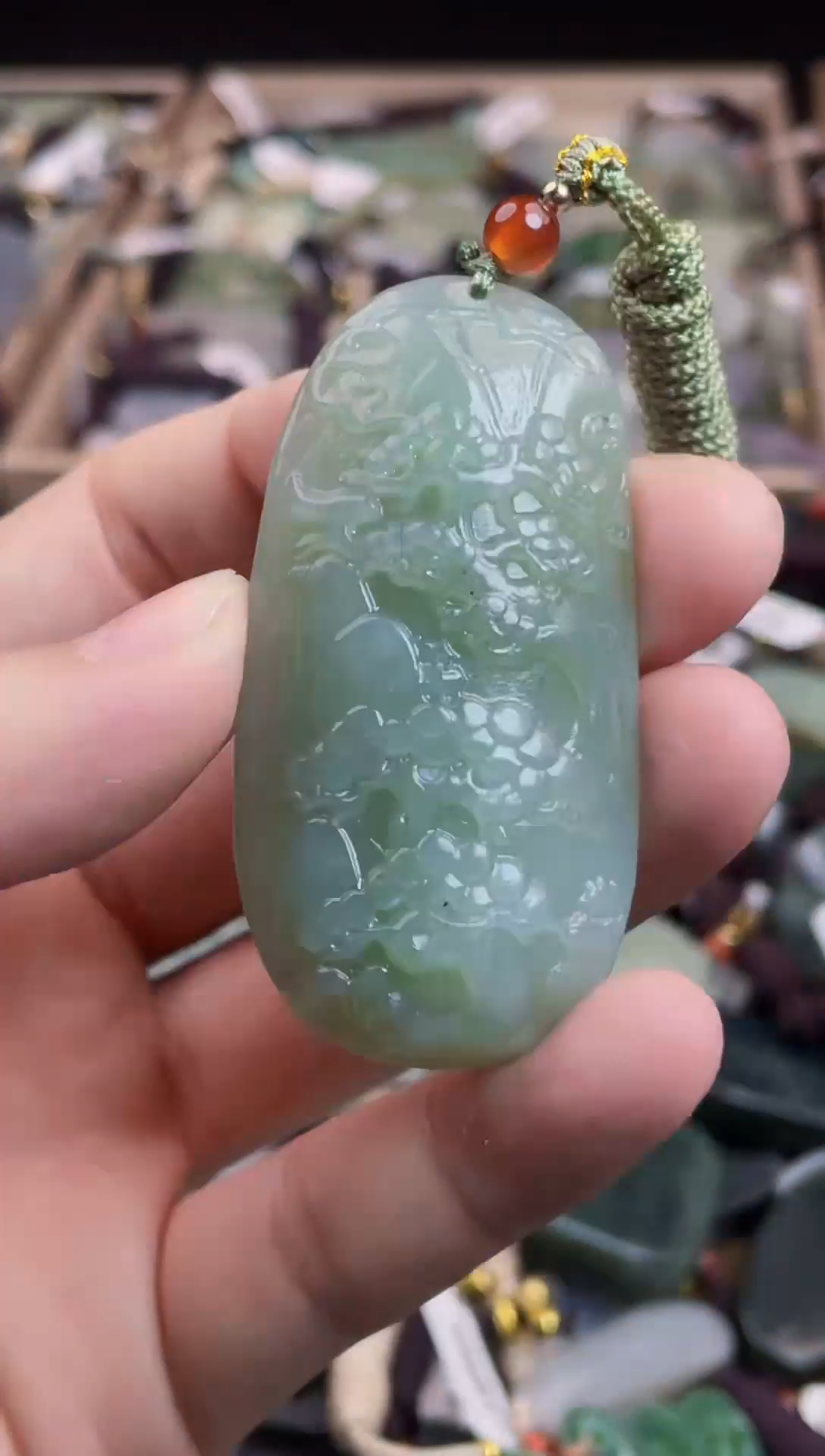 颈饰未镶嵌和田玉1