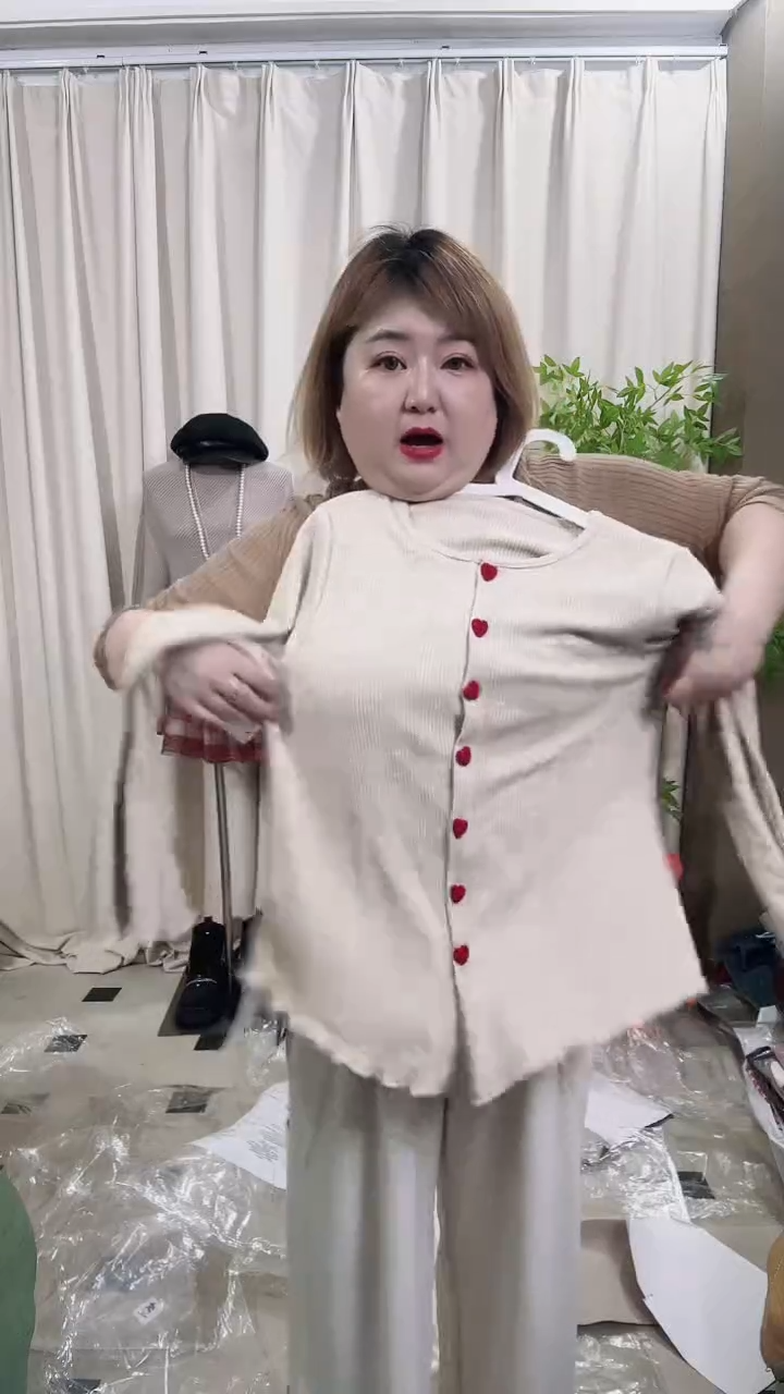  婷子家大码孤品52