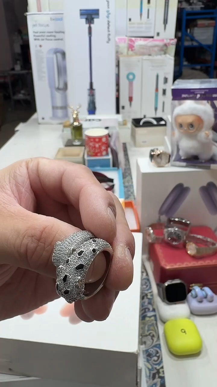 瓷片小***?名品折扣名品折扣名品折扣@@1