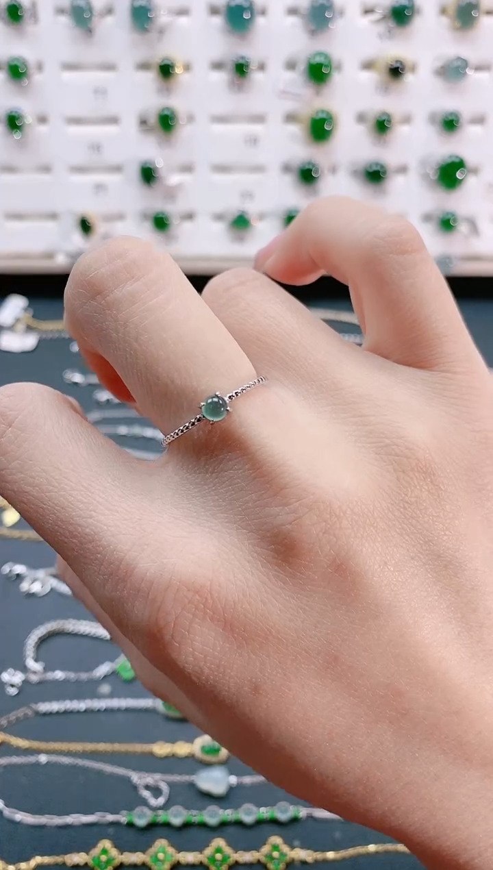 【闪购商品】翡翠戒指银S925镶嵌天然翡翠