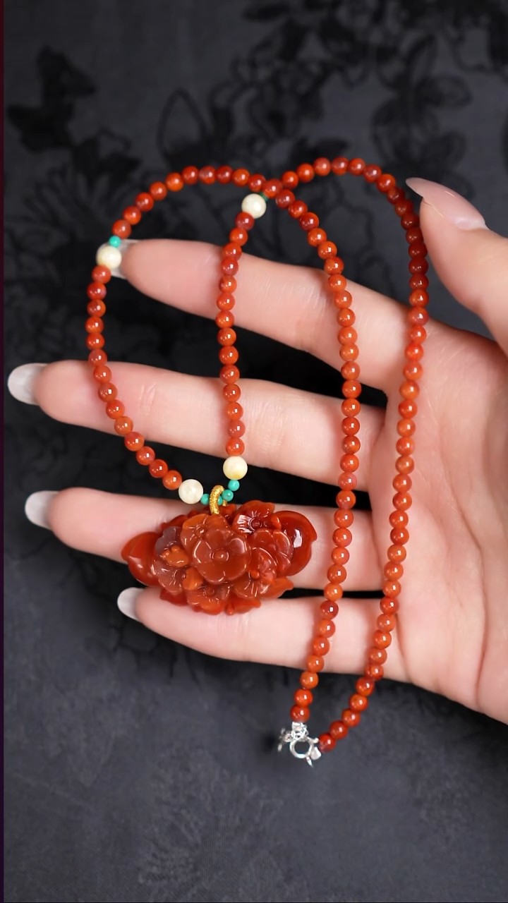 颈饰未镶嵌南红玛瑙工厂抛货 不退不换 多样性发其1