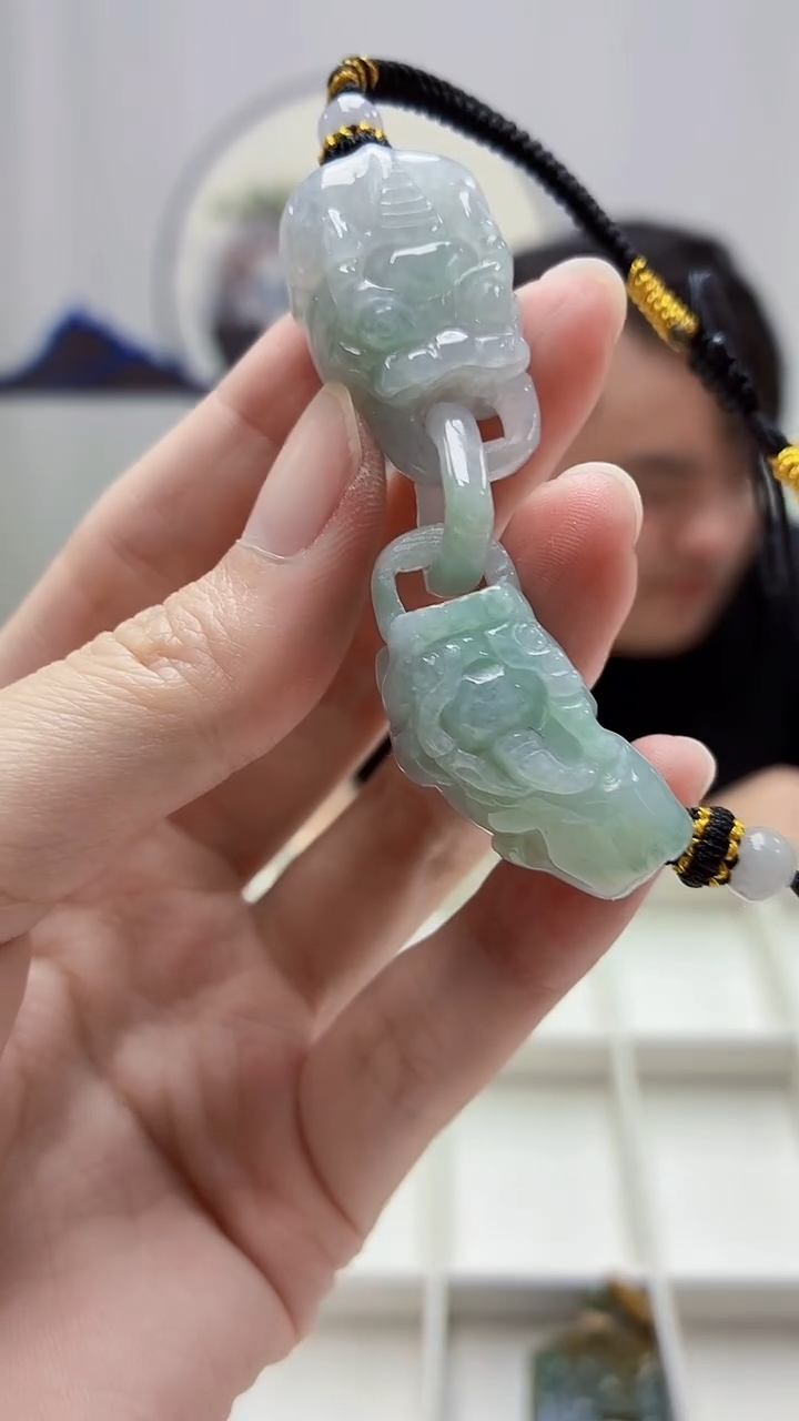 未镶嵌定制翡翠5060zm-毛货挂件93