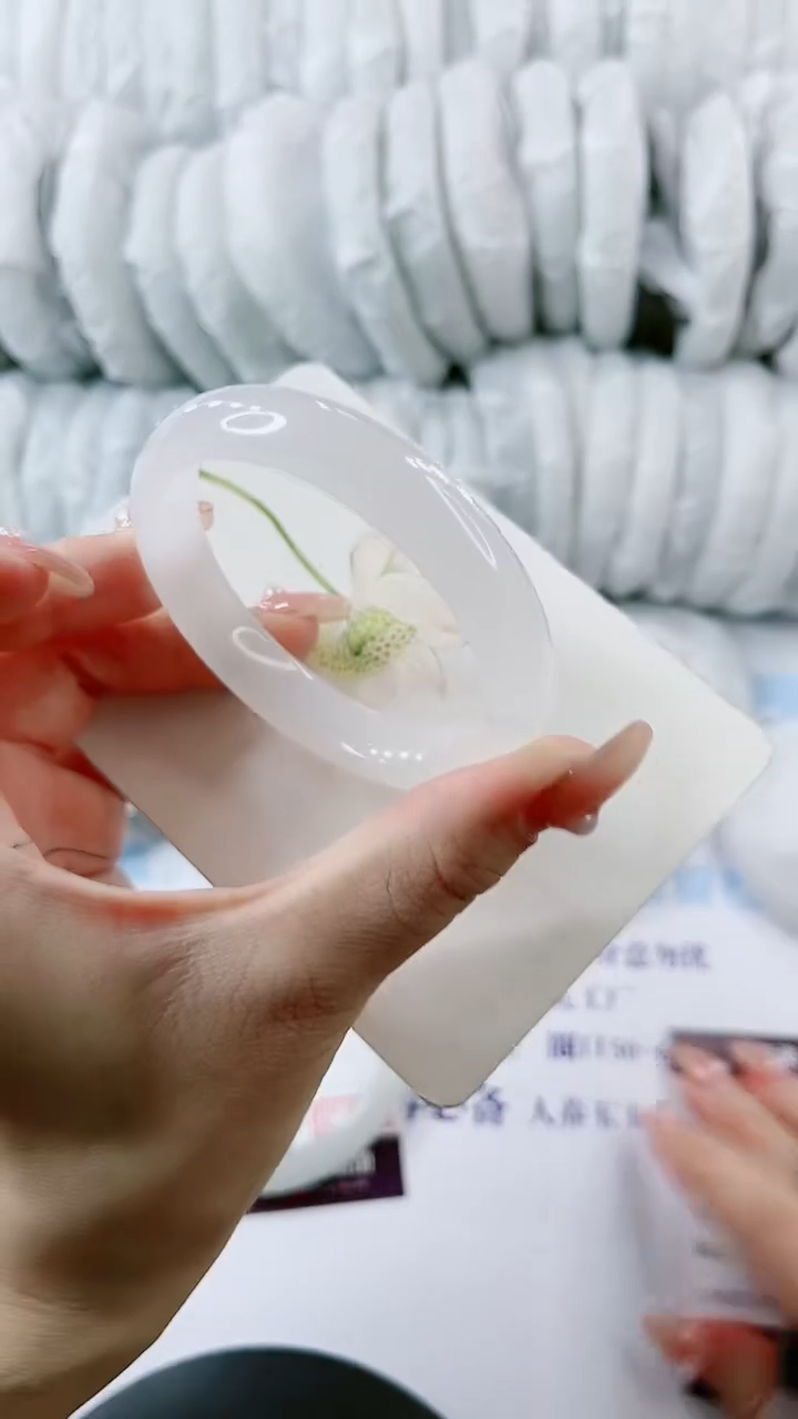 【闪购商品】石英质玉手镯未镶嵌0011624246-多样性发货