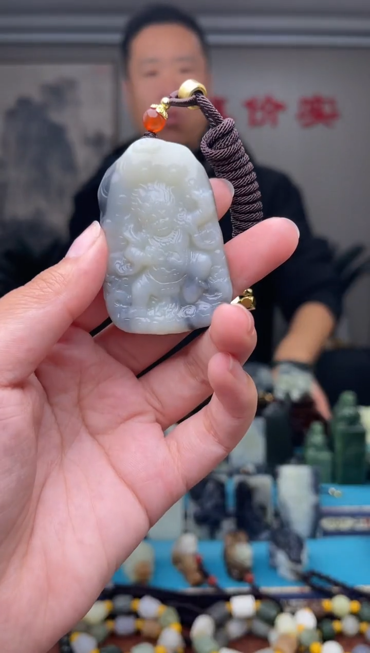 未镶嵌和田玉挂件1