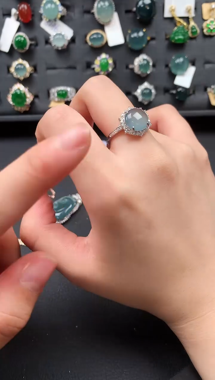 【闪购商品】翡翠戒指银S925镶嵌52141