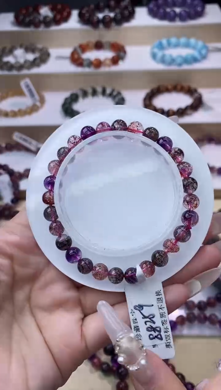 【闪购商品】水晶手链未镶嵌黑加仑超七6m+