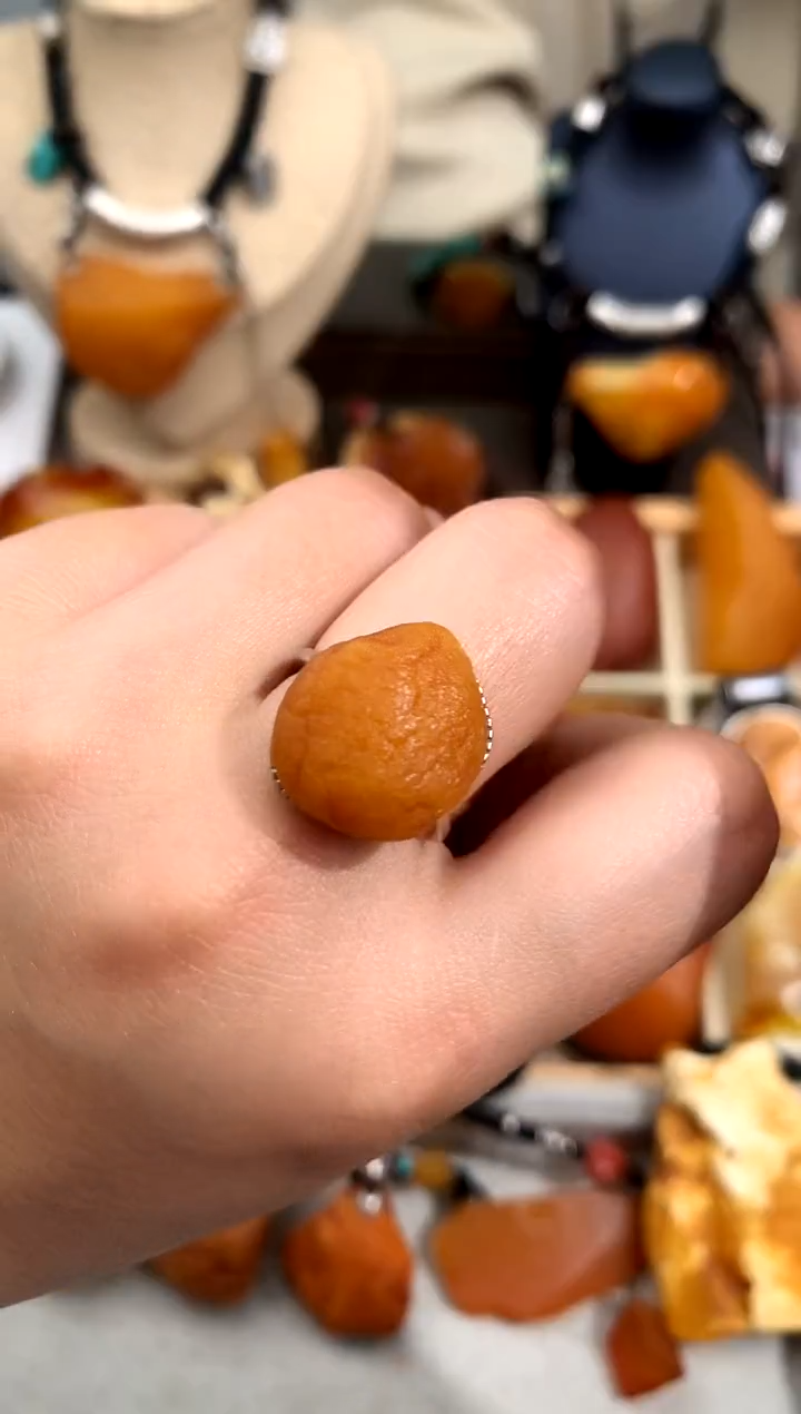 【闪购商品】蜜蜡裸石未镶嵌似玉